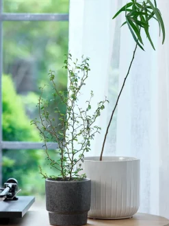 Doniczka KNUDSEN Ś20xW18cm biały