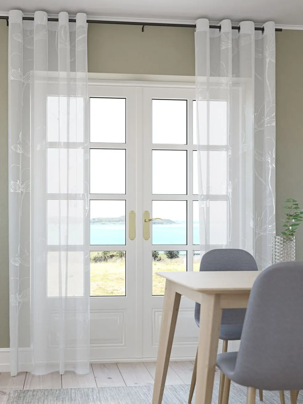 Firana HESSA 1x140x300 srebrny/biały