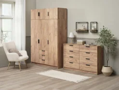 Komoda JENSLEV 4+4 szuflady dąb